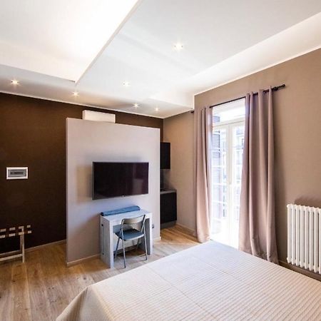 New Amazing Mono Located In Moscova District From Moscova Suites Apartments Group Мілан Екстер'єр фото