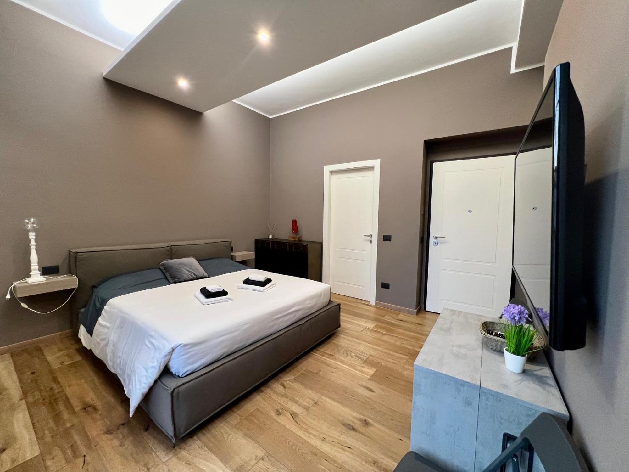 New Amazing Mono Located In Moscova District From Moscova Suites Apartments Group Мілан Екстер'єр фото